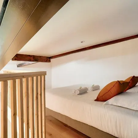 Apartment Temps Suspendu - Sublime Duplex Avec Mezzanine Pour 4 *